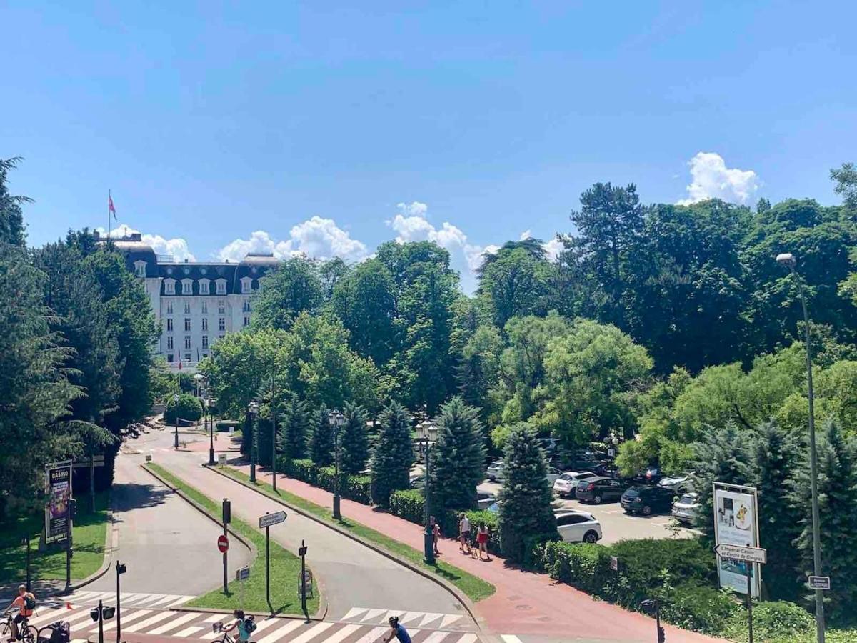 Petit Palace Vue Sur Imperial Annecy Dış mekan fotoğraf